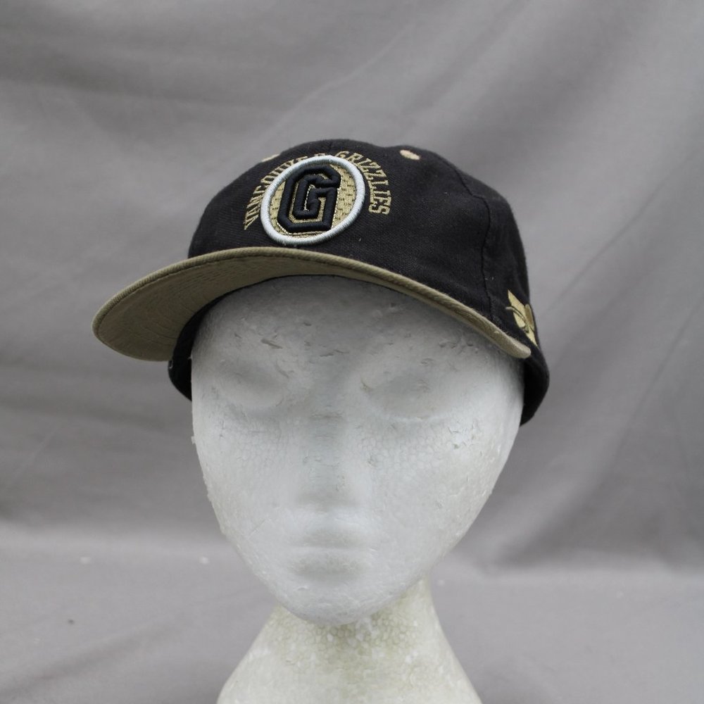 Vancouver Grizzlies Hat (VTG) - Big G logo by Sports Specialties -Adult Snapback